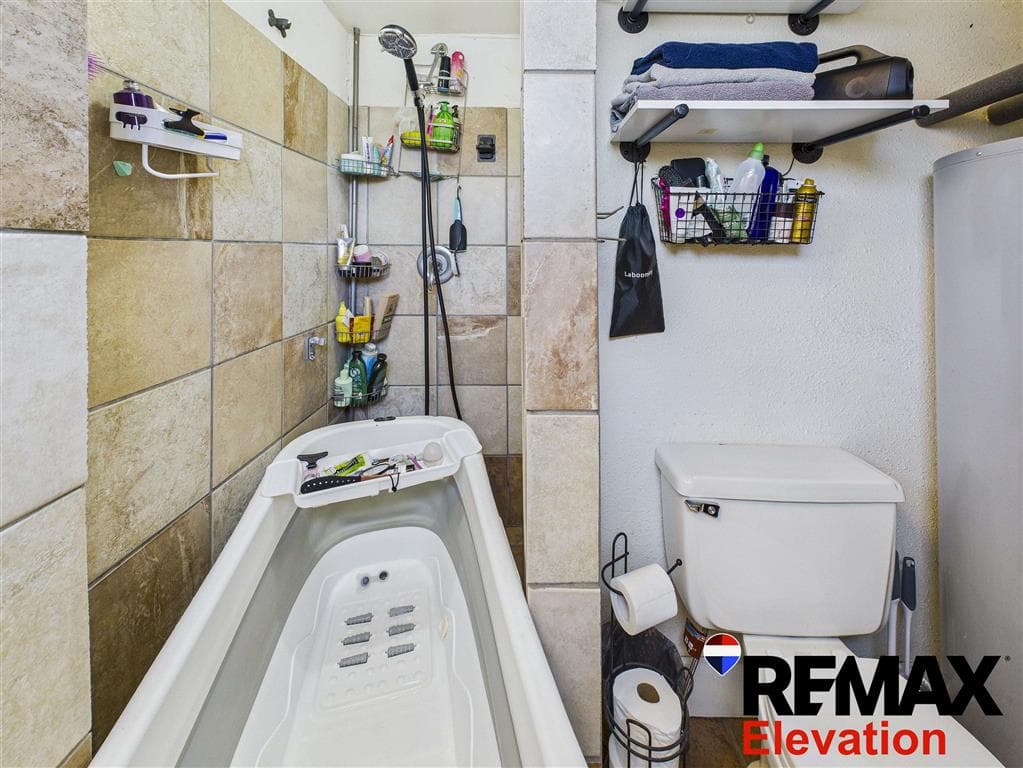 1725 Alger Ave — photo 26 of 32