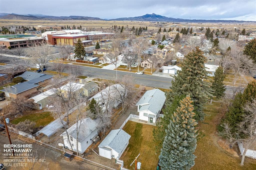 1032 Cody Ave — photo 25 of 25