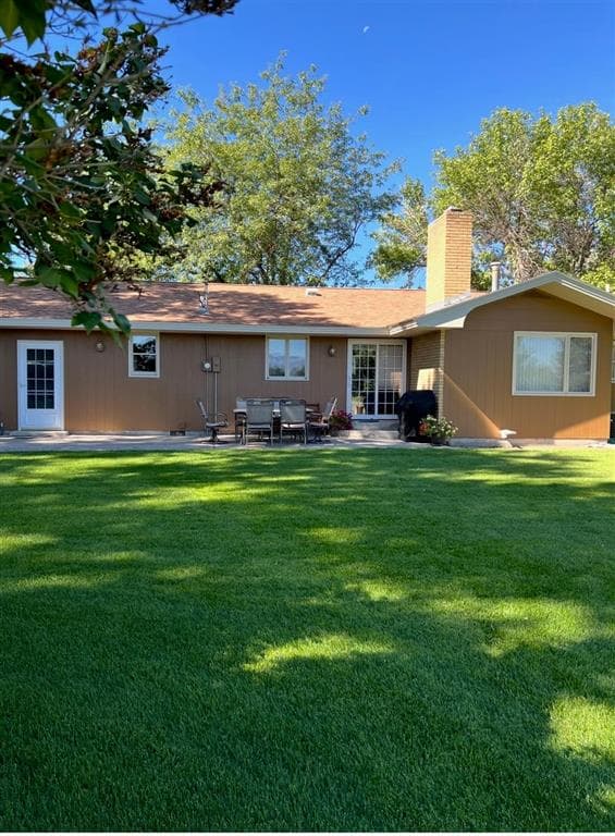 1211 Road 11 1/2 — photo 2 of 50