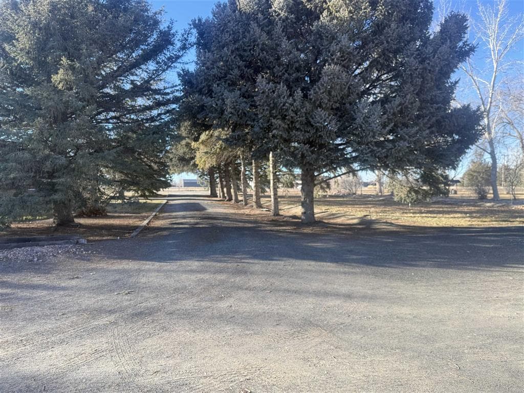 1211 Road 11 1/2 — photo 9 of 50