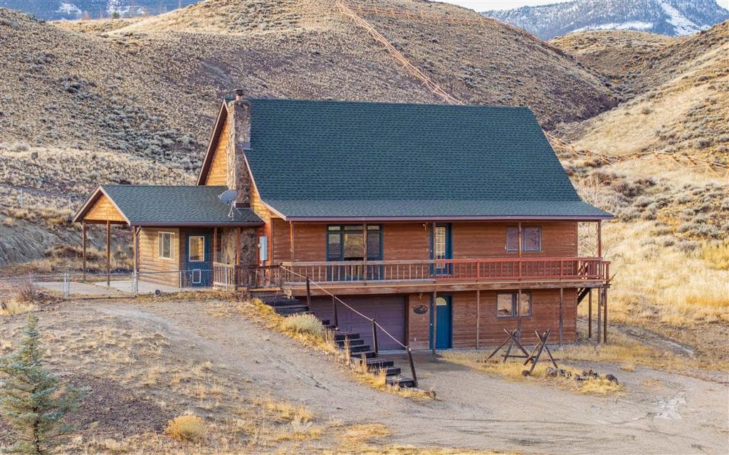 82 Stagecoach Trl photo 1