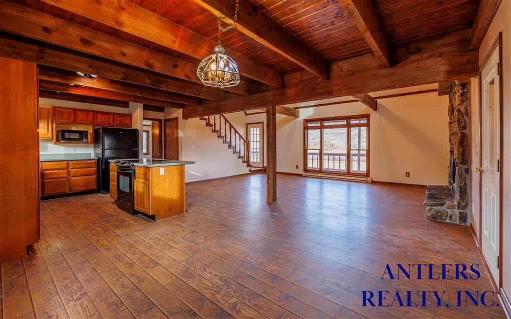 82 Stagecoach Trl — photo 24 of 53