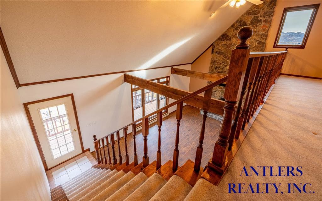 82 Stagecoach Trl — photo 4 of 53