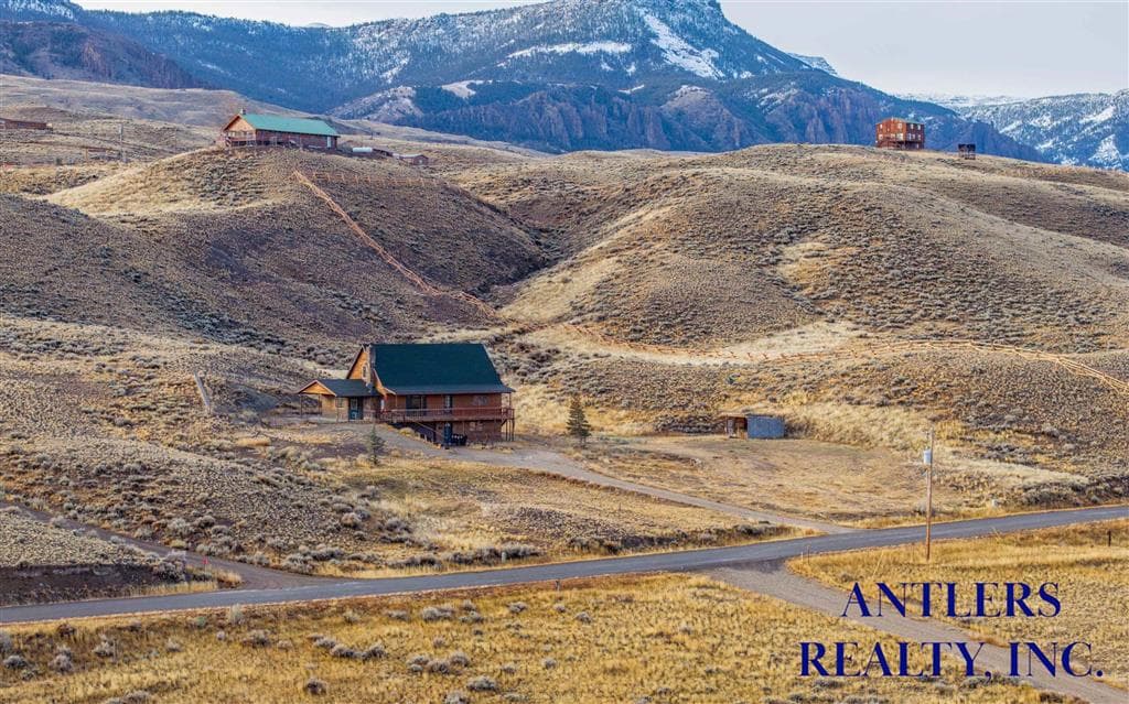 82 Stagecoach Trl — photo 7 of 53