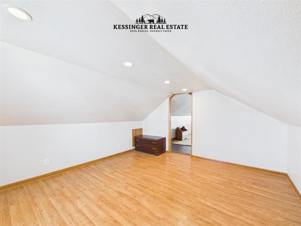 228 S 6th St — photo 32 of 40