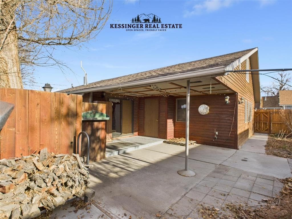 228 S 6th St — photo 36 of 40