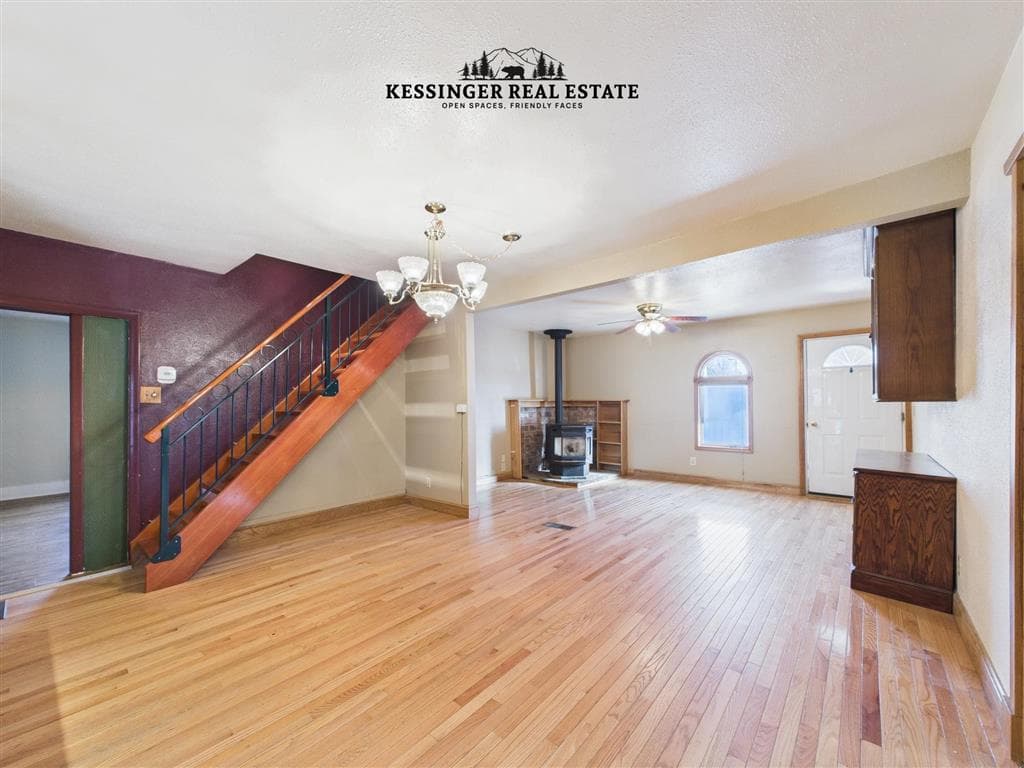 228 S 6th St — photo 7 of 40