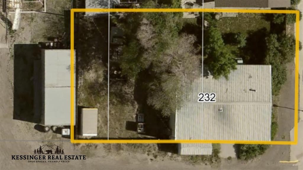 232 S 6th St — photo 2 of 12