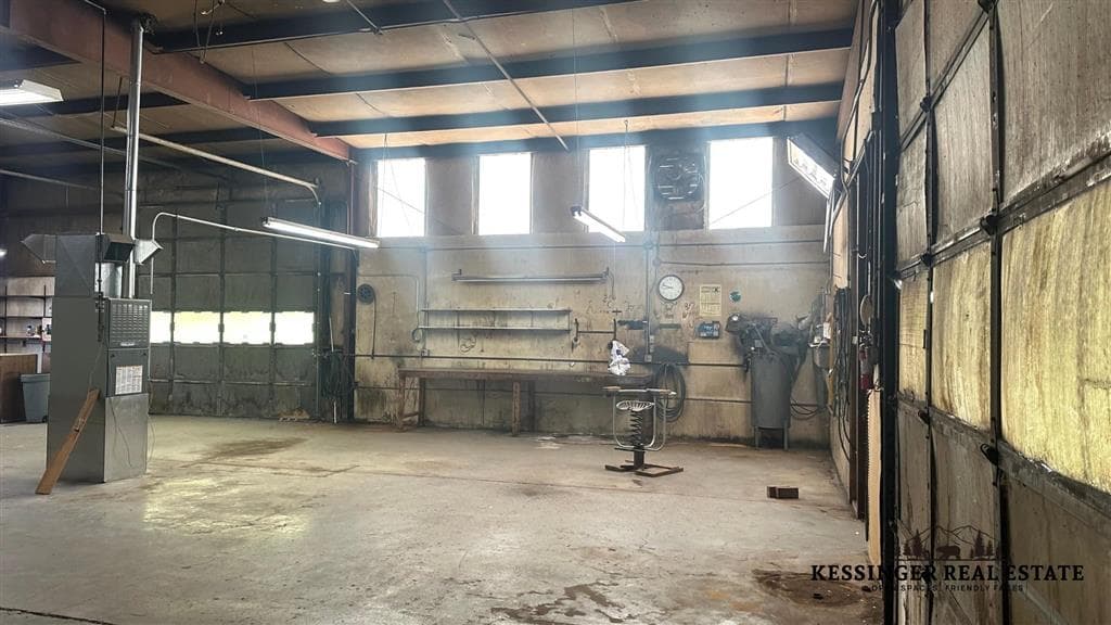 232 S 6th St — photo 11 of 12