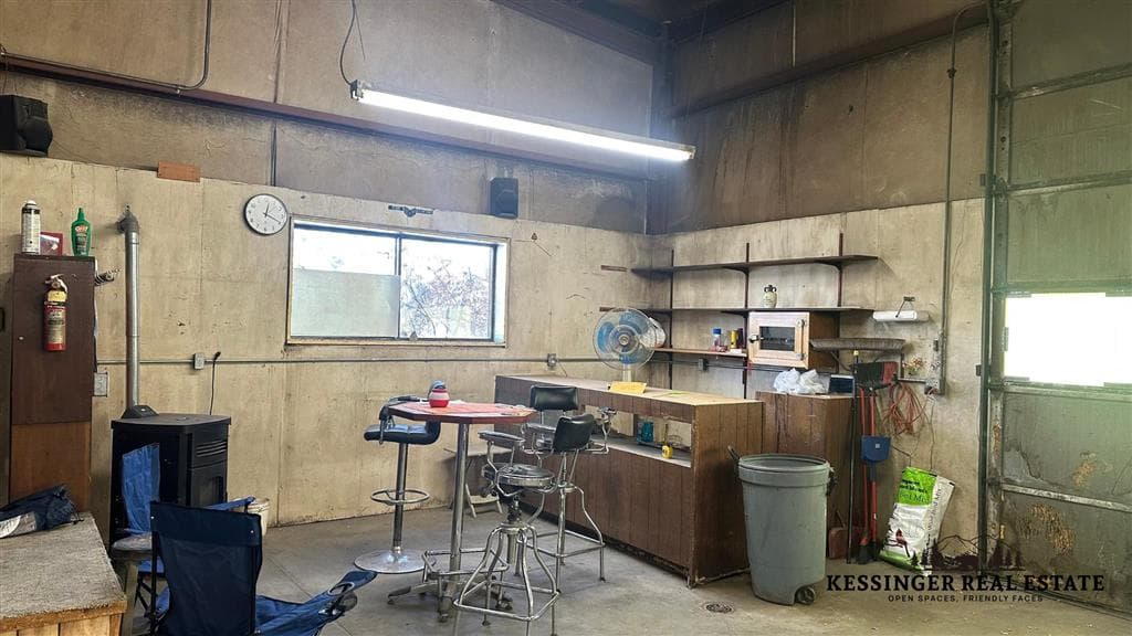 232 S 6th St — photo 9 of 12