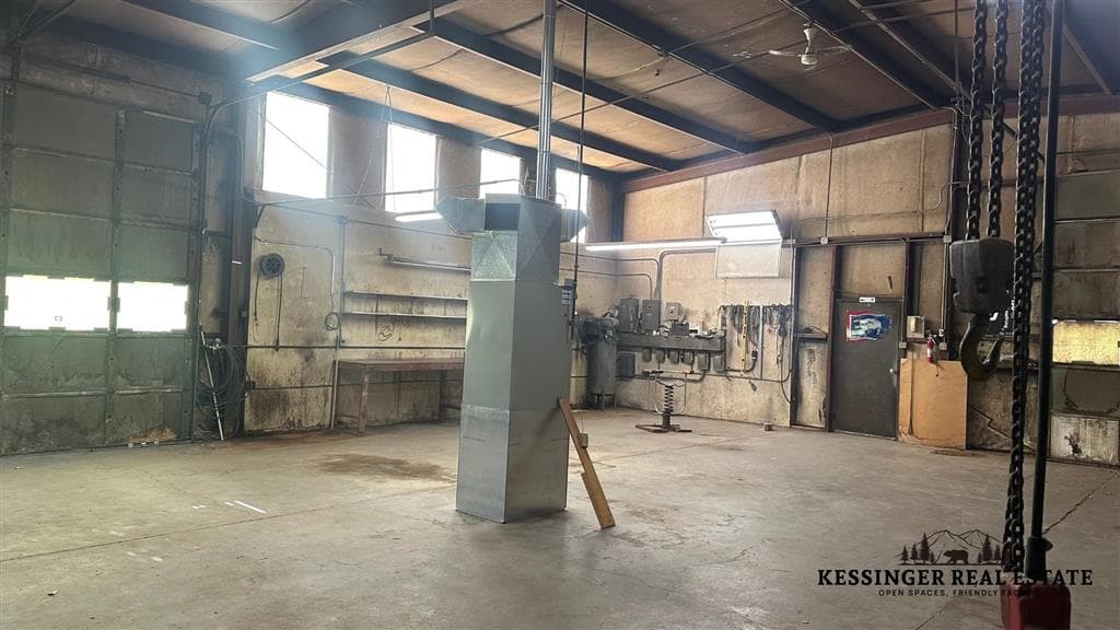 232 S 6th St — photo 10 of 12