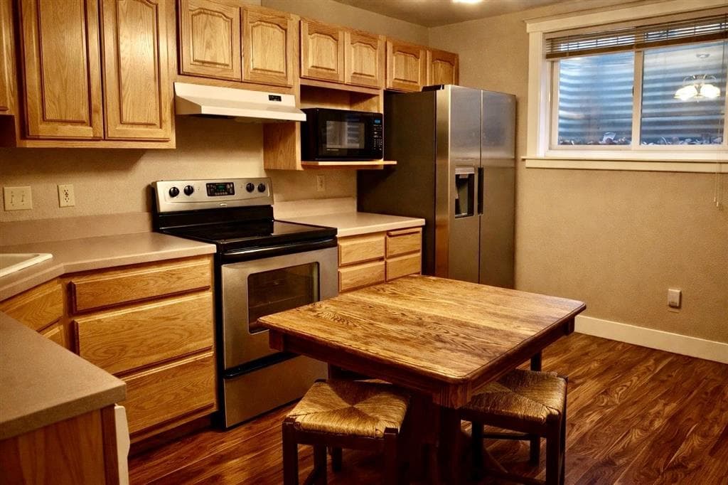 1608 Alger Ave — photo 18 of 34