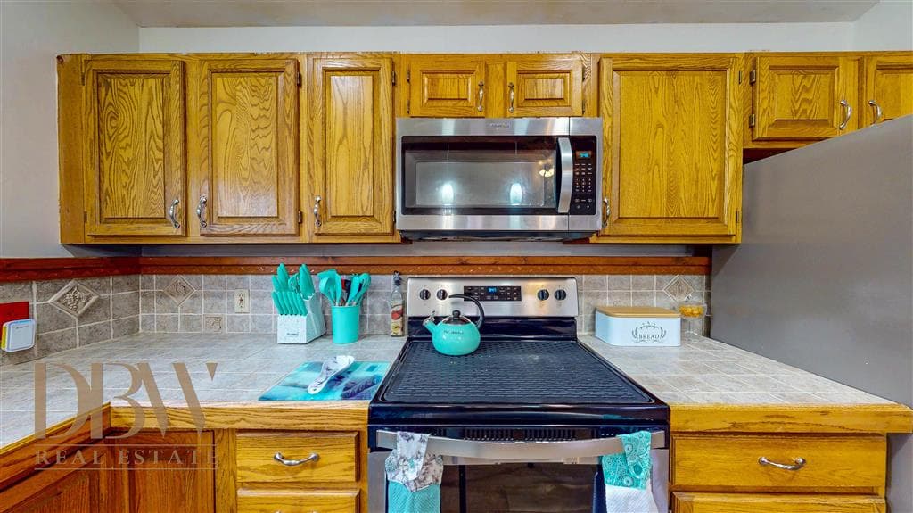 2329 Cover St — photo 8 of 37