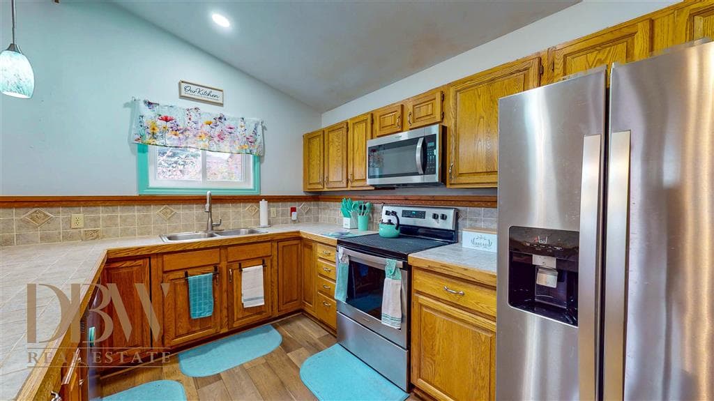 2329 Cover St — photo 9 of 37