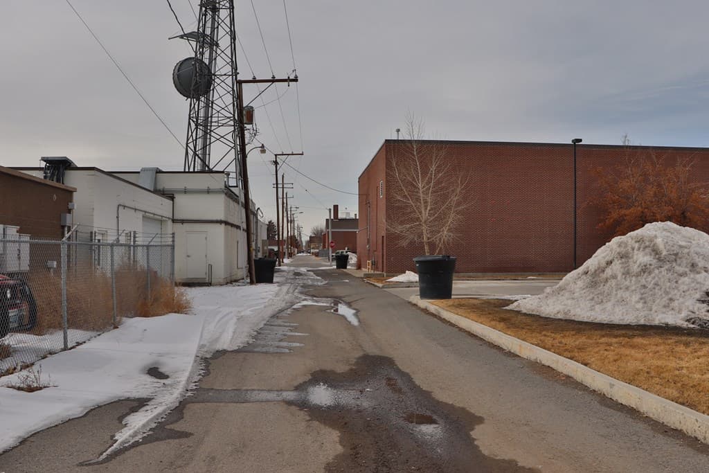 450 Montana Ave — photo 36 of 39