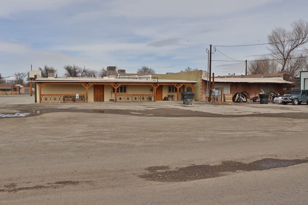 450 Montana Ave — photo 37 of 39