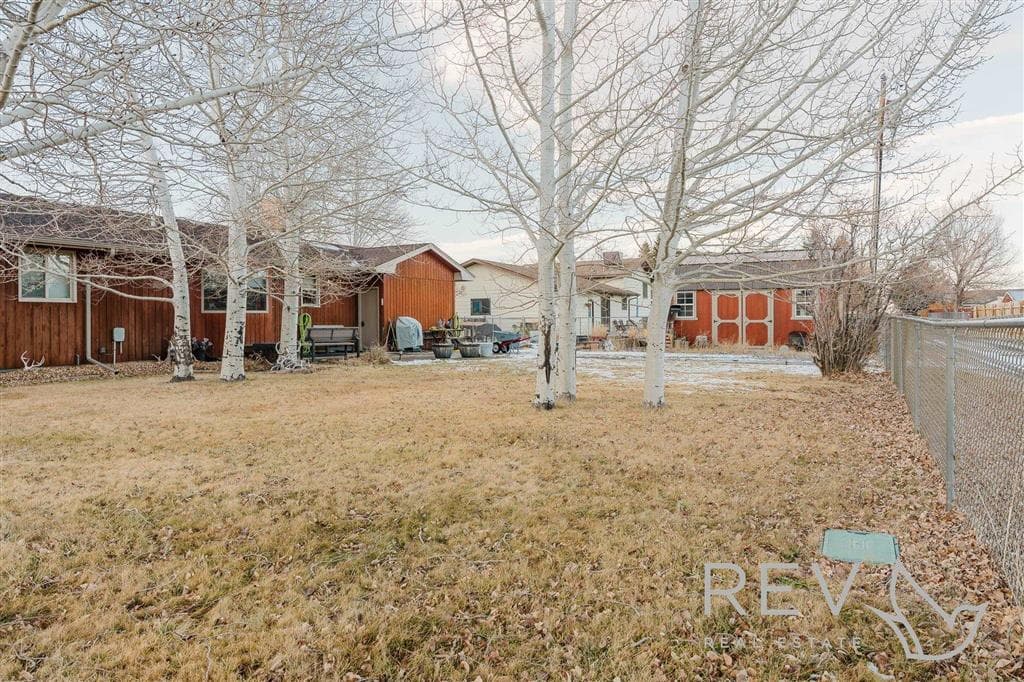 2202 Gentle St — photo 16 of 28