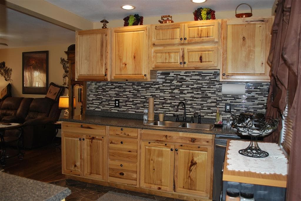 722 S 13th St — photo 2 of 40