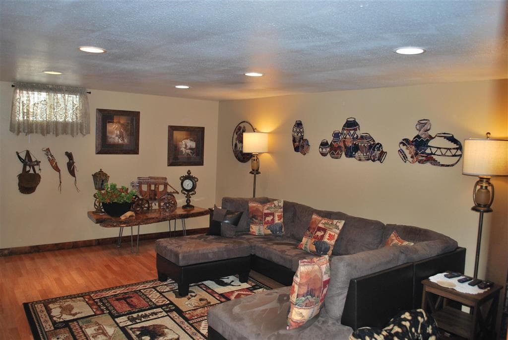 722 S 13th St — photo 12 of 40