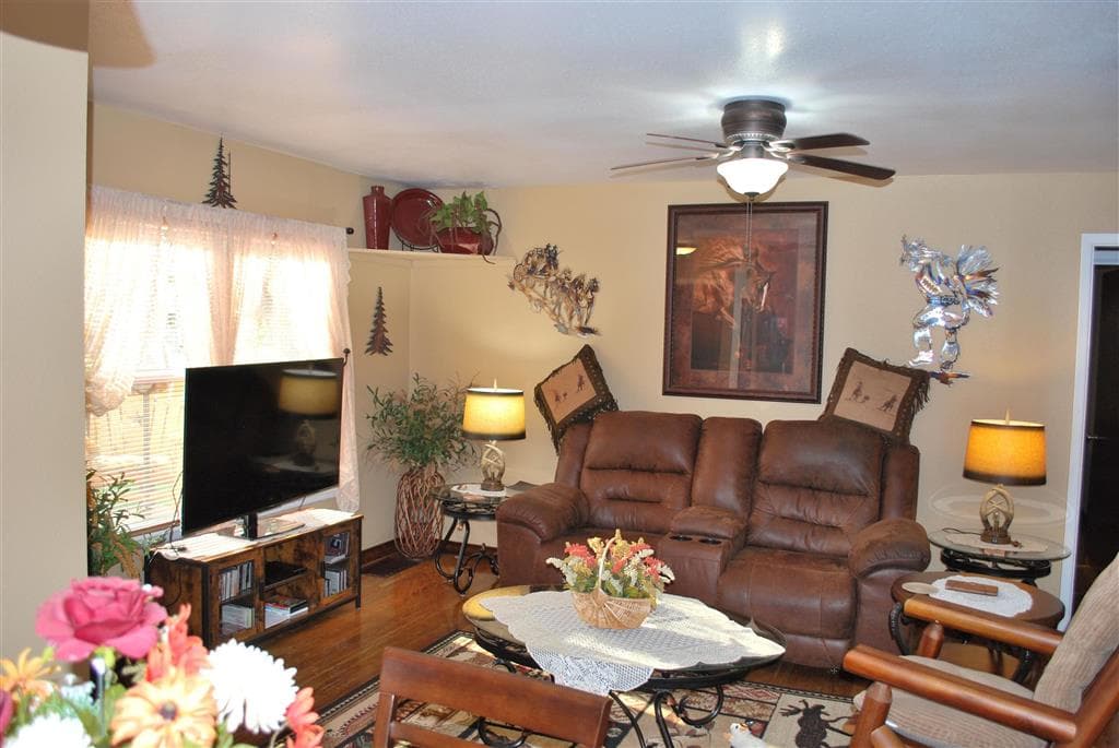 722 S 13th St — photo 7 of 40