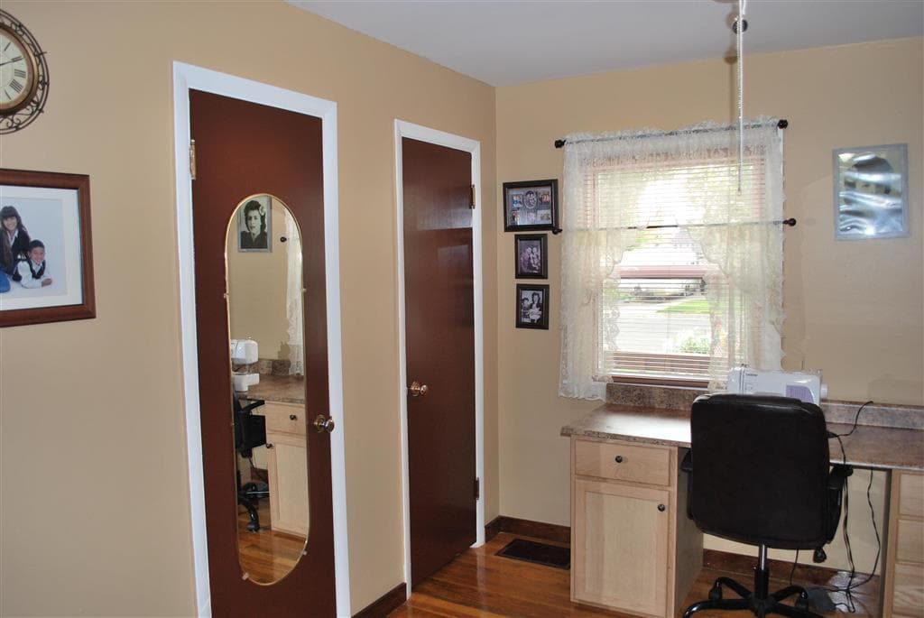 722 S 13th St — photo 9 of 40