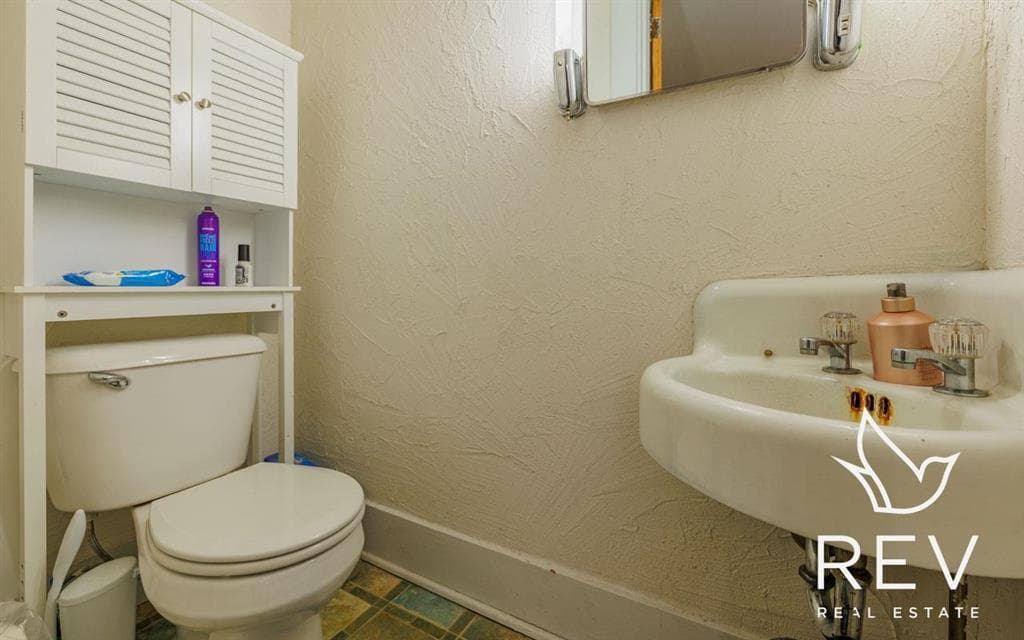 1284 Sheridan Ave — photo 26 of 31