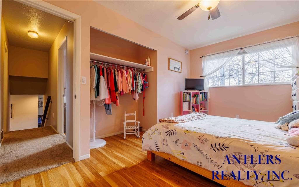 435 E 8th St — photo 21 of 42