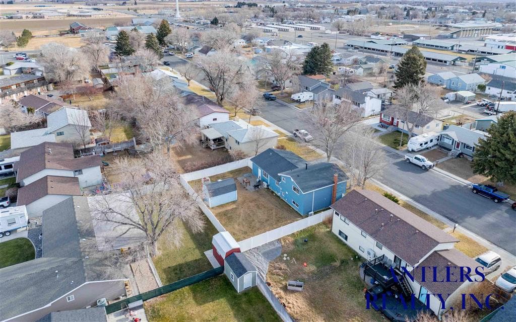 435 E 8th St — photo 23 of 42