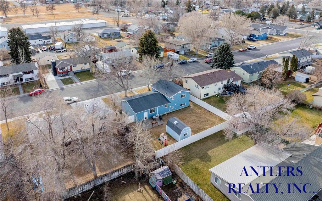 435 E 8th St — photo 36 of 42