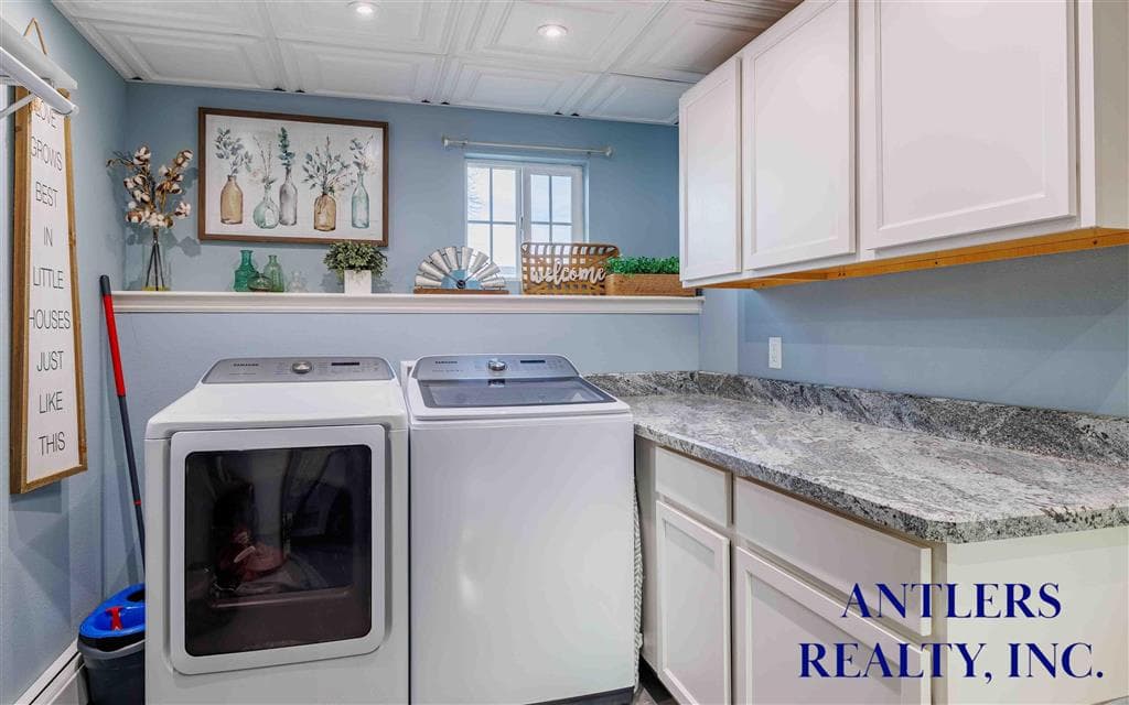 435 E 8th St — photo 41 of 42