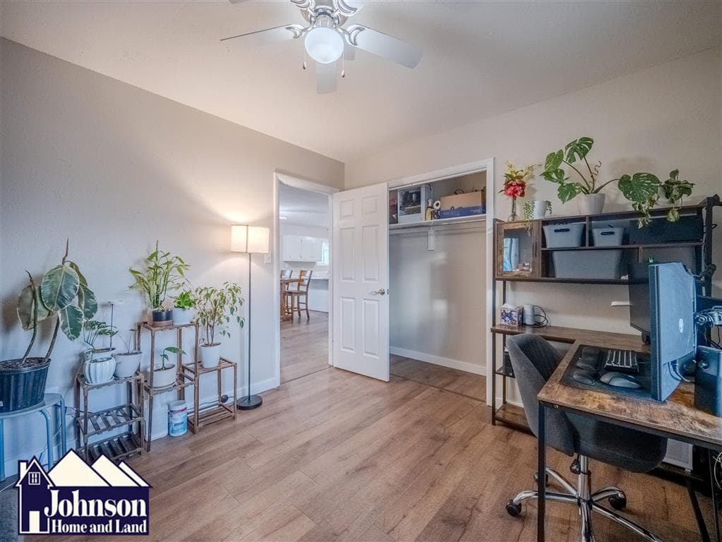 19 Circle Dr — photo 11 of 19