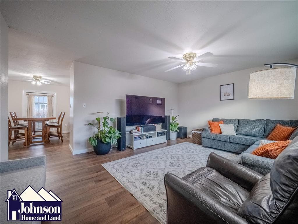 19 Circle Dr — photo 6 of 19