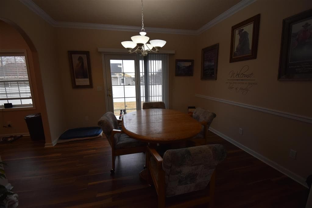 1157 Aspen Ln — photo 12 of 47