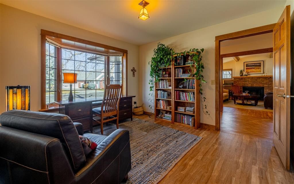 2340 Larkspur Ct — photo 12 of 24