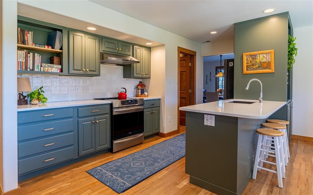 2340 Larkspur Ct — photo 3 of 24