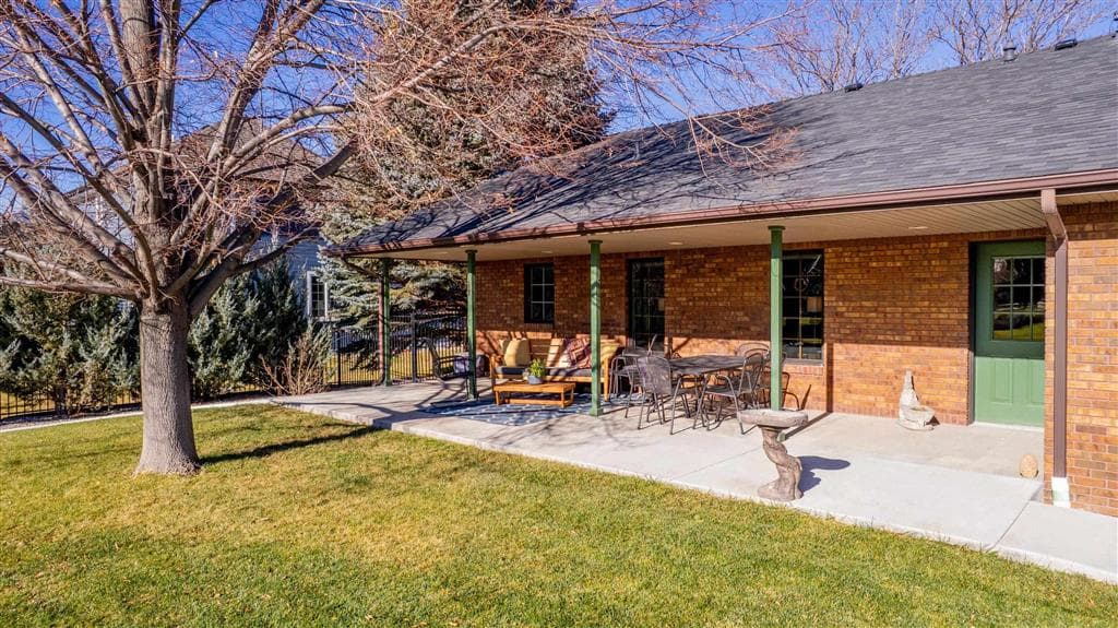 2340 Larkspur Ct — photo 21 of 24