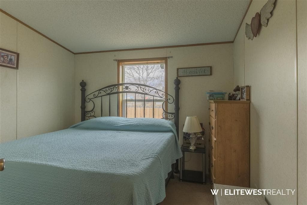 2729 D Avenue — photo 17 of 46