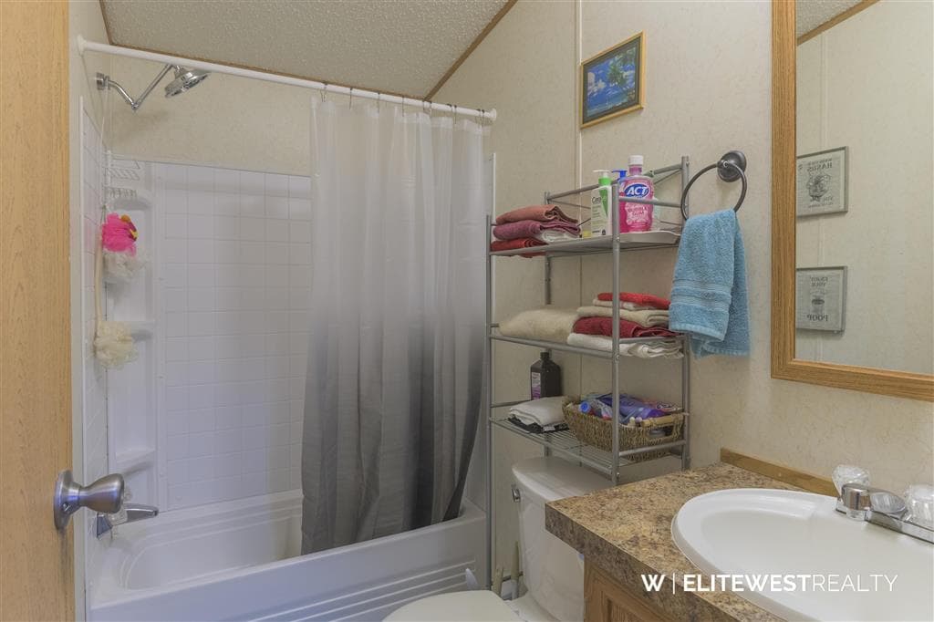 2729 D Avenue — photo 19 of 46