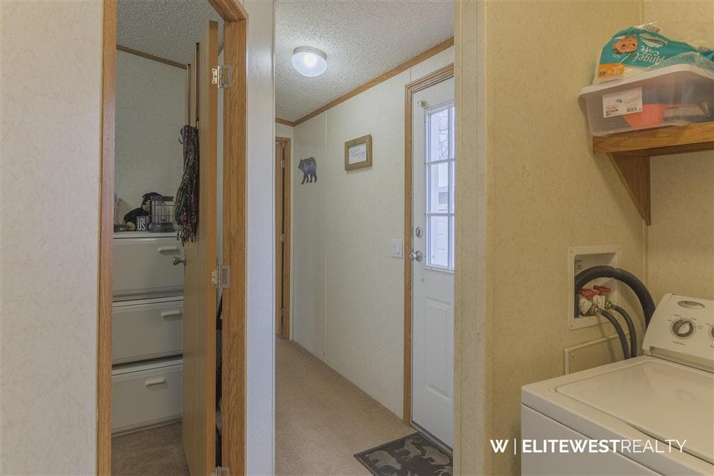 2729 D Avenue — photo 22 of 46