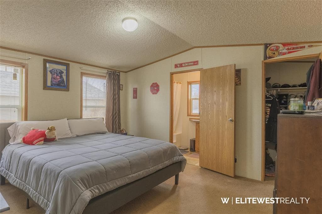 2729 D Avenue — photo 24 of 46