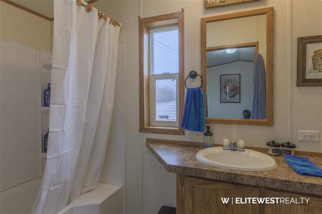 2729 D Avenue — photo 27 of 46