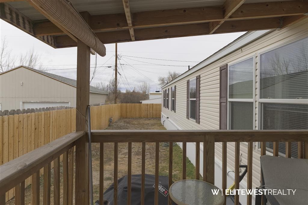 2729 D Avenue — photo 32 of 46