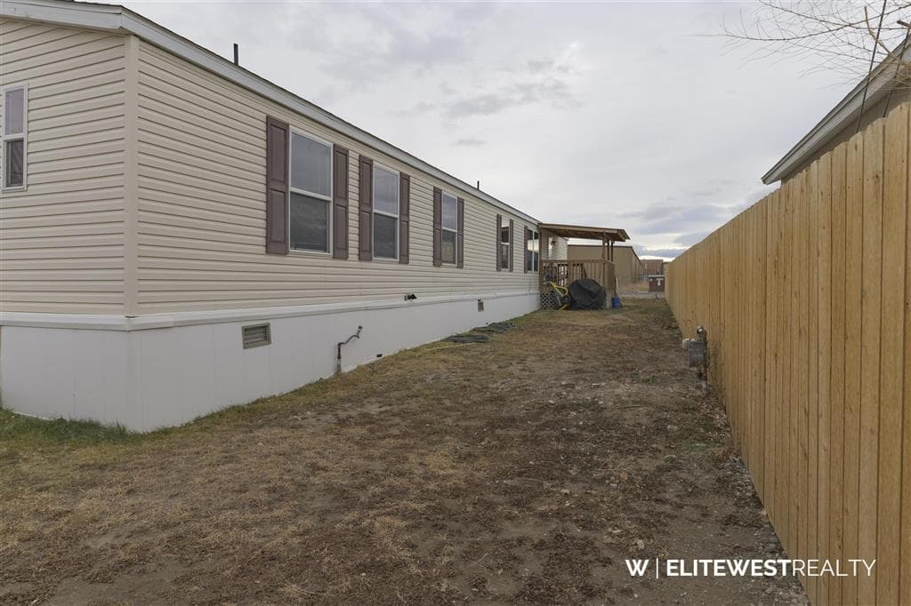 2729 D Avenue — photo 36 of 46