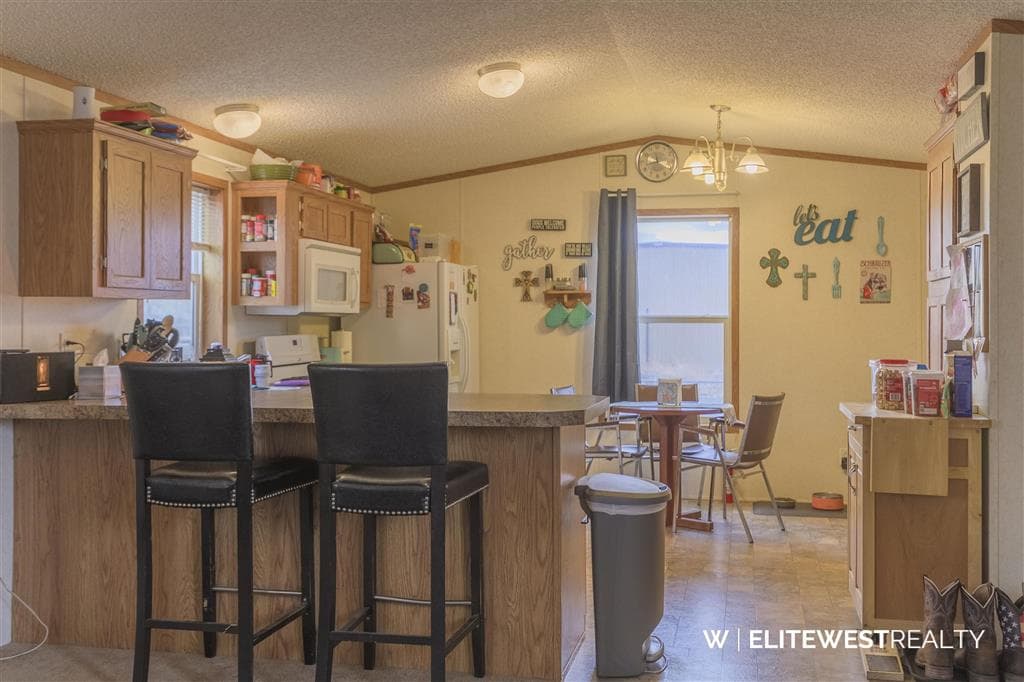 2729 D Avenue — photo 5 of 46