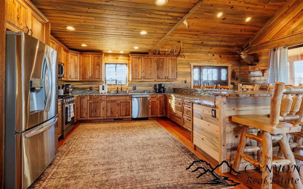 981 Road 18 — photo 11 of 75