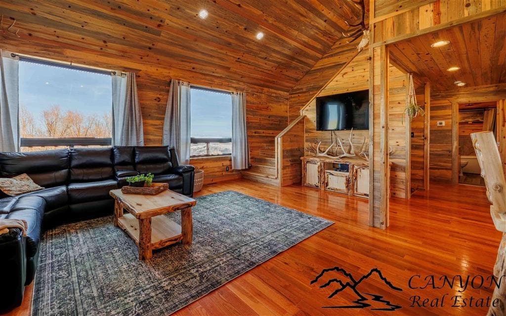 981 Road 18 — photo 14 of 75