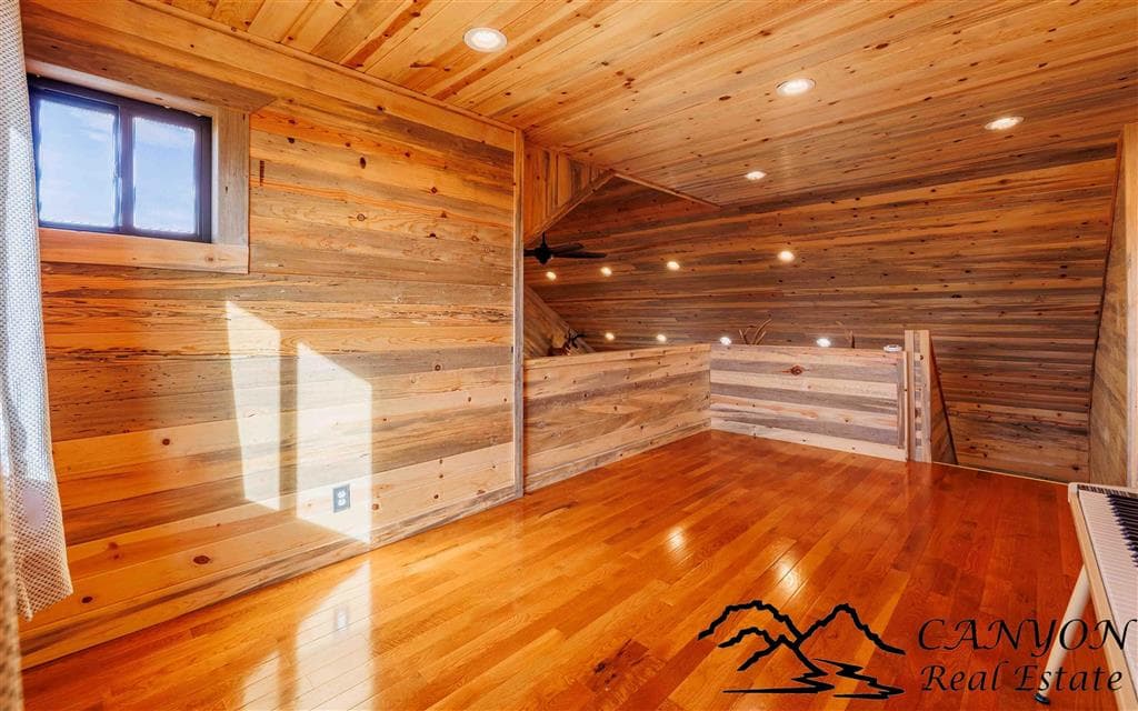 981 Road 18 — photo 21 of 75