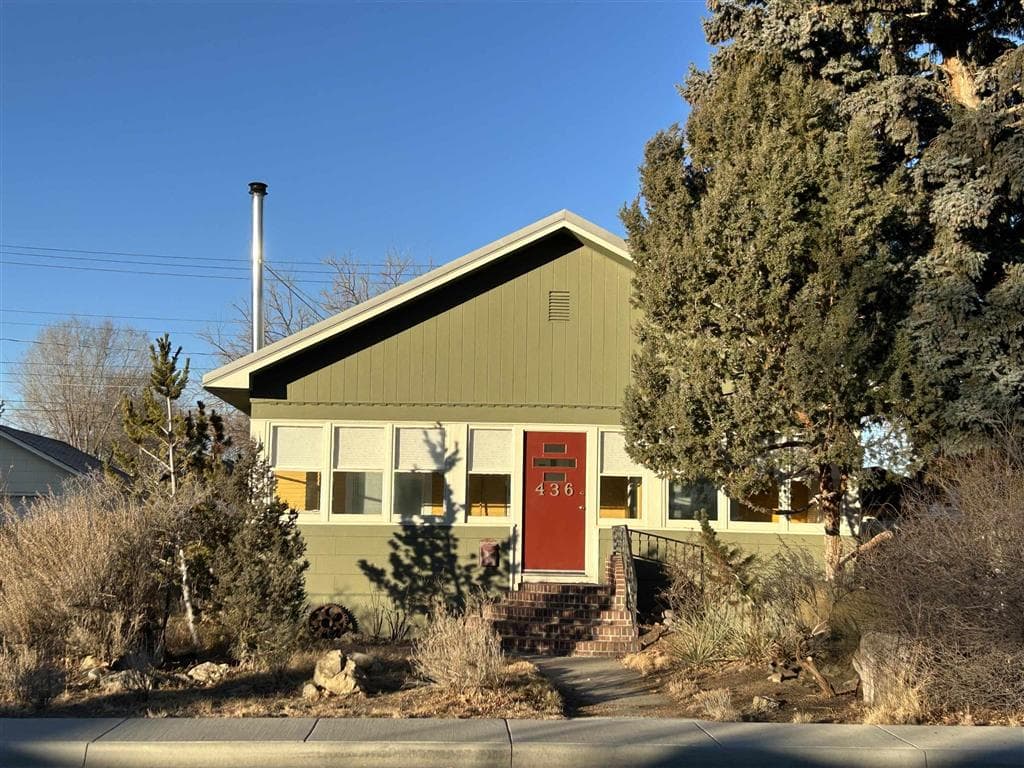 436 N Absaroka St photo 1