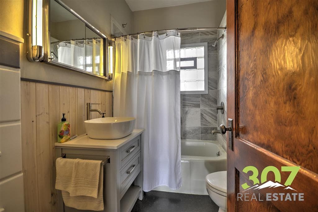 436 N Absaroka St — photo 22 of 57