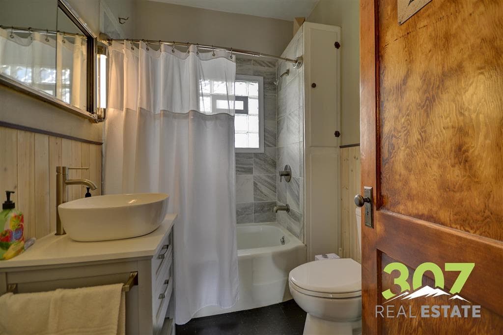 436 N Absaroka St — photo 24 of 57